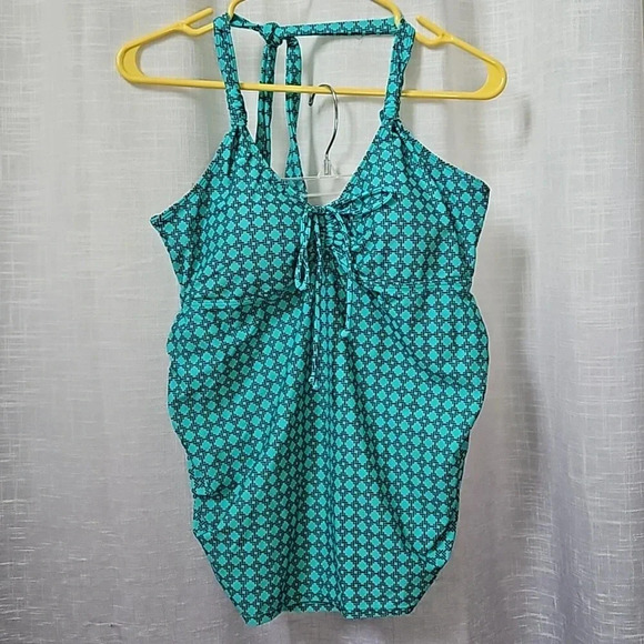 BEACH BUMP SUIT TOP - Picture 1 of 6
